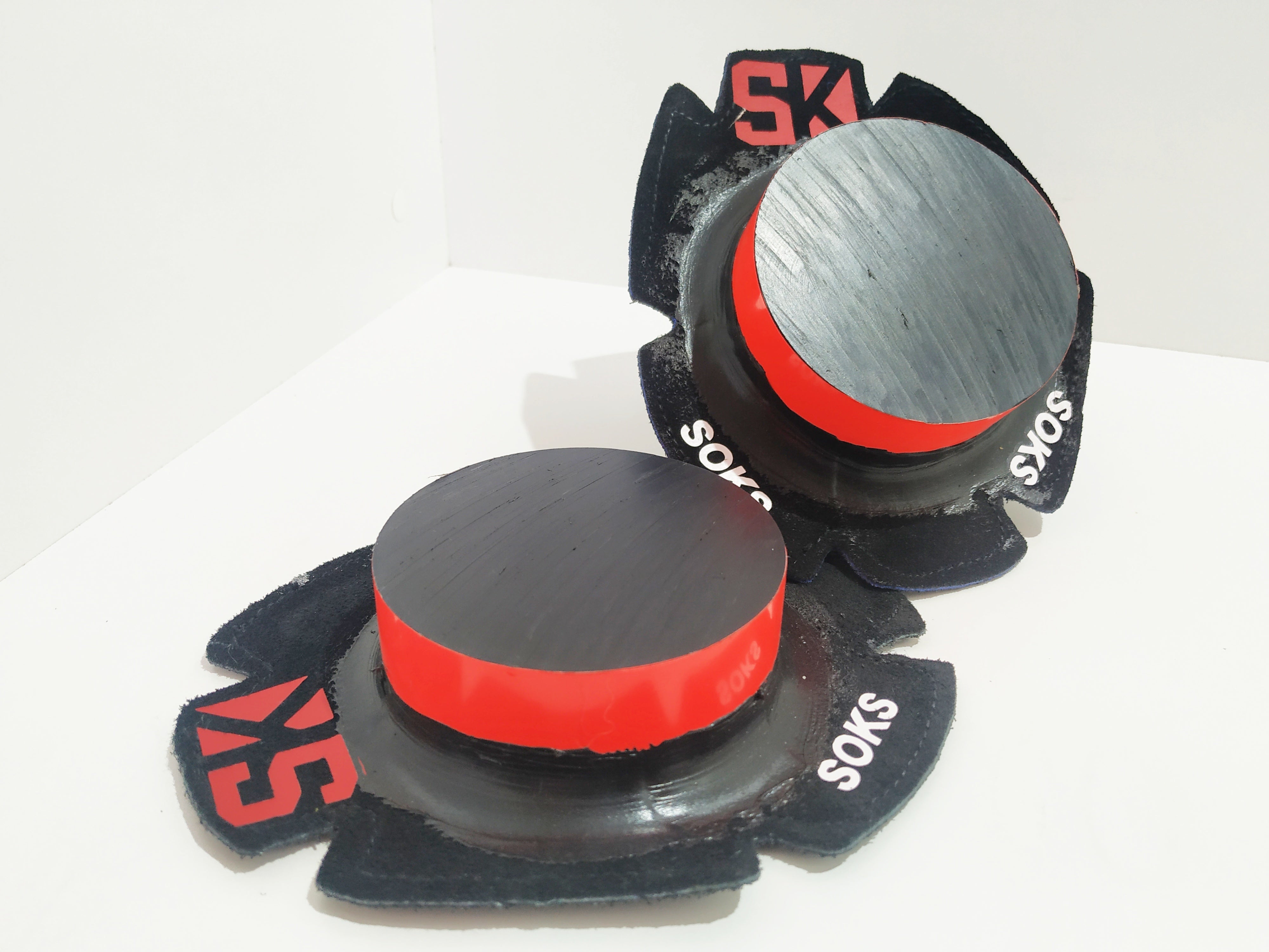 PISTA | NYLON  NEGRO | LATERAL ROJO