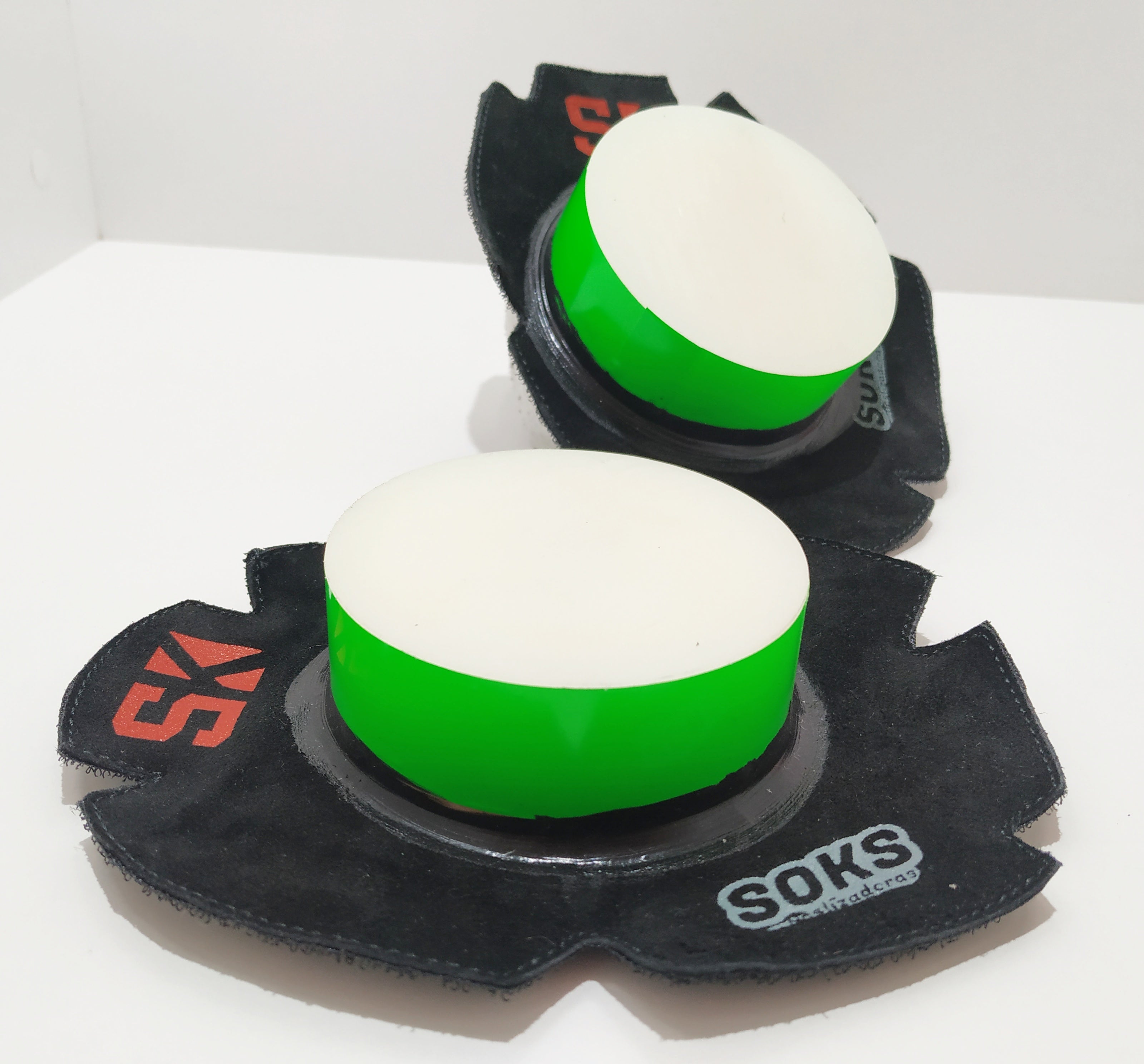 PISTA | NYLON  BLANCO | LATERAL VERDE